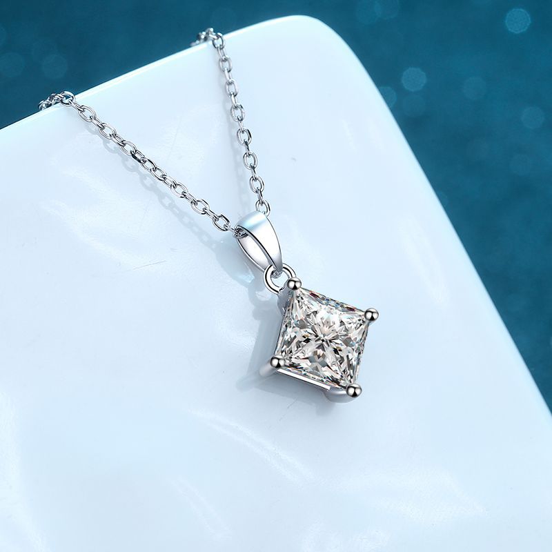 1 Carat or 2 Carat Princess Cut Moissanite Platinum Plated 925 Sterling Silver Pendant Necklace