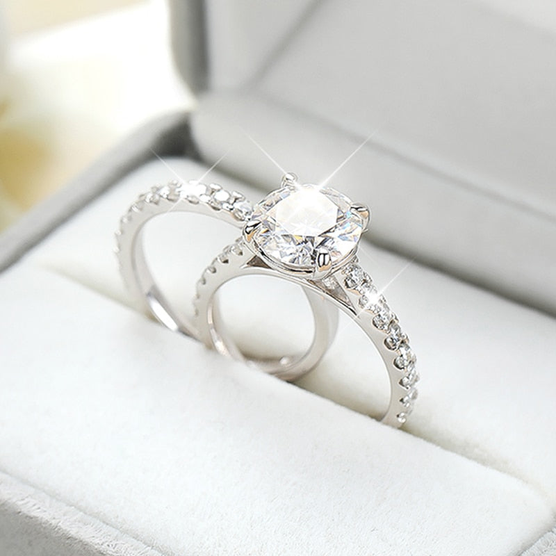 4.5 Carats Total Moissanite D Color VVS1 18K White Gold 925 Sterling Silver Bridal Ring Set