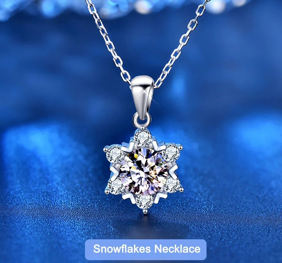 1 Carat Moissanite and Zircon Platinum Plated 925 Sterling Snowflake Pendant Necklace