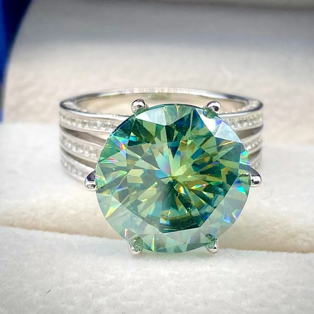 10 Carat Green D Color VVS1 Moissanite and Zircon Accent Platinum Plated 925 Sterling Silver Ring