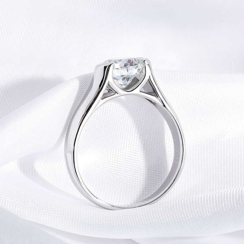 2 Carat Moissanite D Color VVS1 Rhodium Plated 925 Sterling Silver Band Unisex