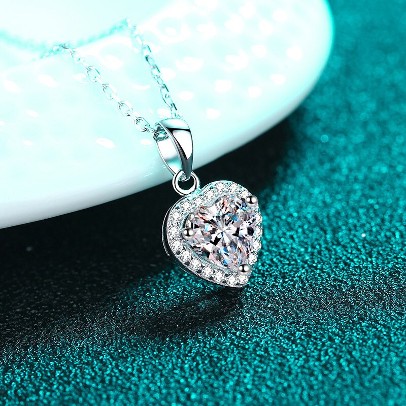 1 Carat Heart Cut Moissanite and Zircon Platinum Plated 925 Sterling Silver Pendant Necklace