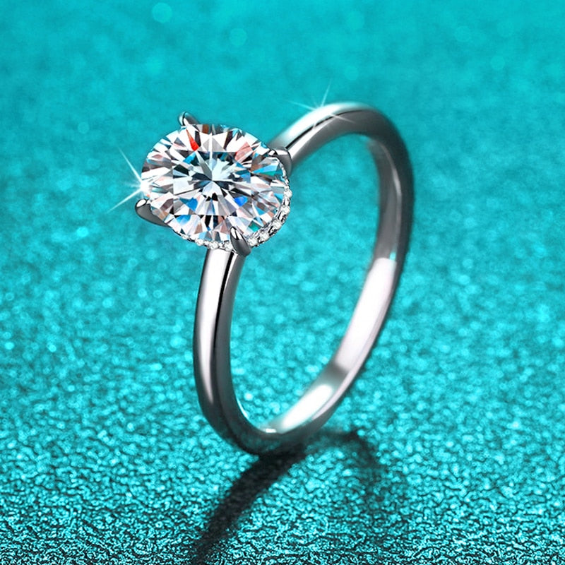2 Carat Oval Cut Moissanite 18K White Gold Plated 925 Sterling Silver Solitaire Ring