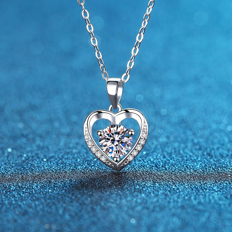 1 Carat Moissanite and Zircon Platinum Plated 925 Sterling Heart Pendant Necklace