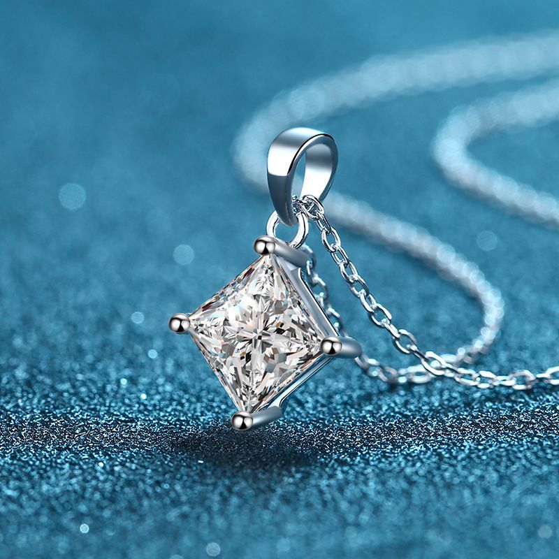 1 Carat or 2 Carat Princess Cut Moissanite Platinum Plated 925 Sterling Silver Pendant Necklace