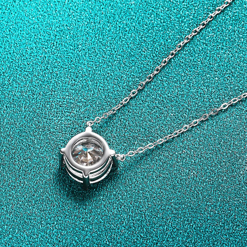 1 Carat to 5 Carat Moissanite D Color VVS1 18K Gold Plated Sterling Silver Pendant Necklace
