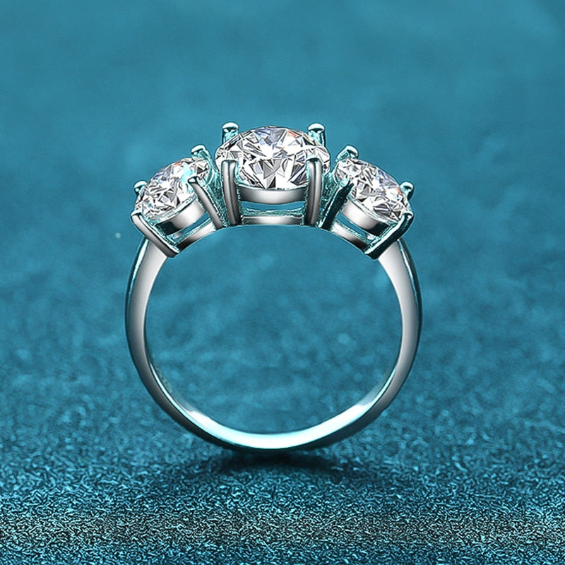 2 Carat or 4 Carat D Color VVS1 Moissanite 18K White Gold Plated 925 Sterling Silver Band Ring