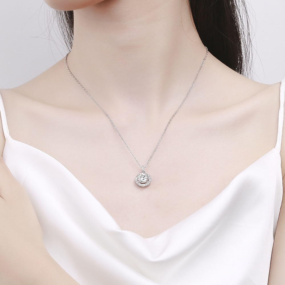 10 Carat Moissanite and Zircon Platinum Plated 925 Sterling Silver Pendant Necklace